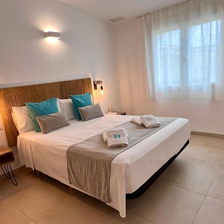 Bamblue Boutique Apartments ピネダ・デ・マール エクステリア 写真