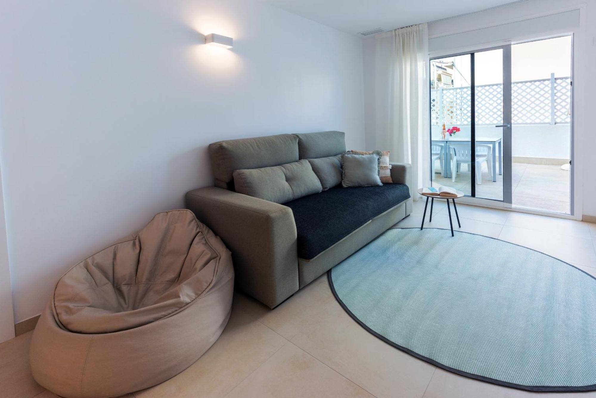 Bamblue Boutique Apartments ピネダ・デ・マール エクステリア 写真